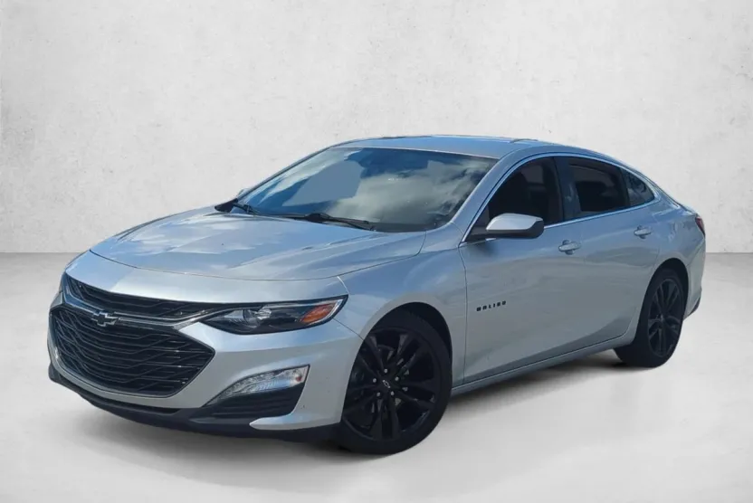2021 Chevrolet Malibu 1LT photo 1