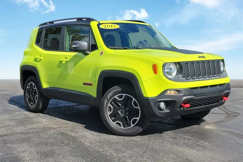 2017 Jeep Renegade Trailhawk photo 1