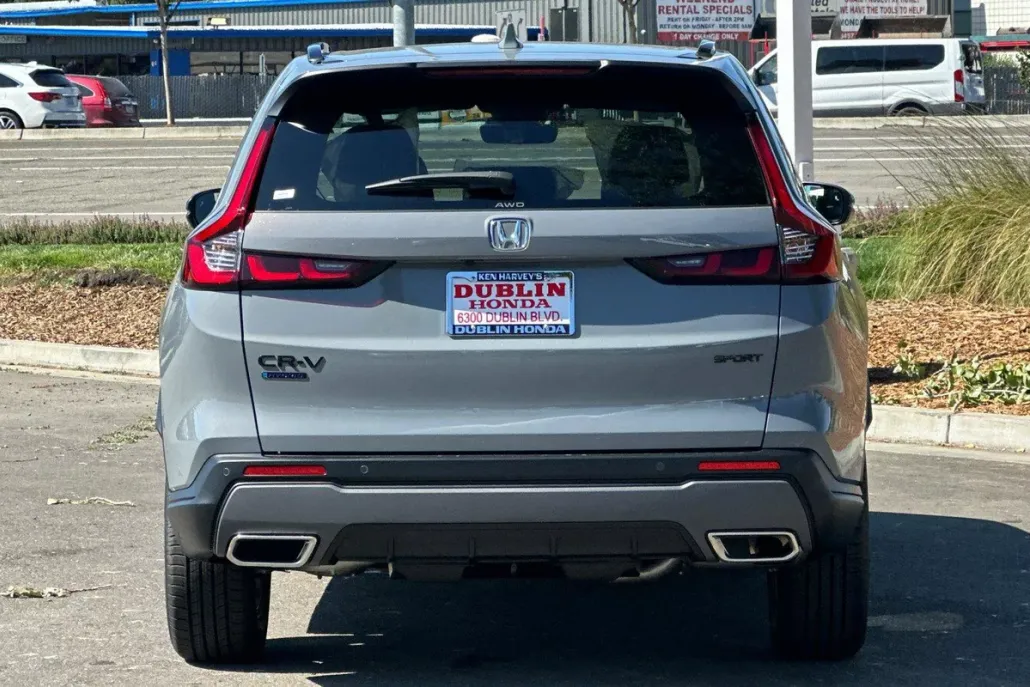 2026 Honda CR-V Hybrid Sport-L photo 1