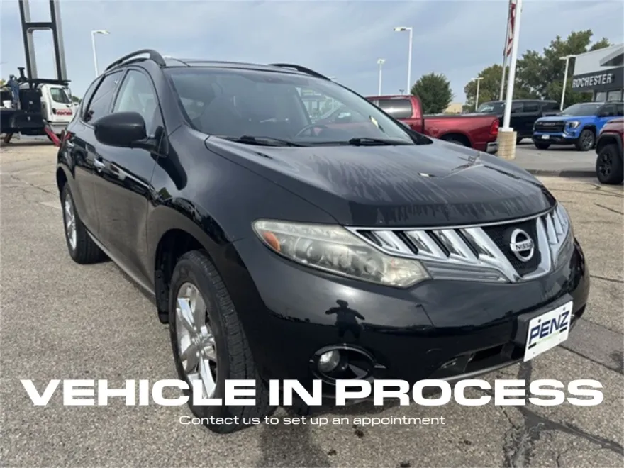 2010 Nissan Murano SL photo 1