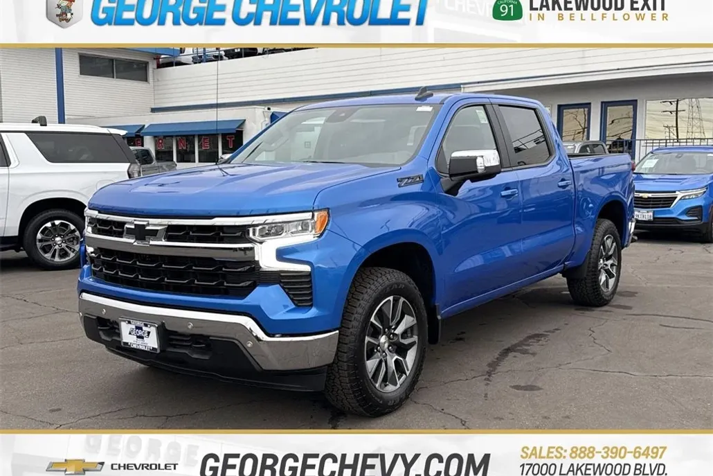 2025 Chevrolet Silverado 1500 LT photo 1