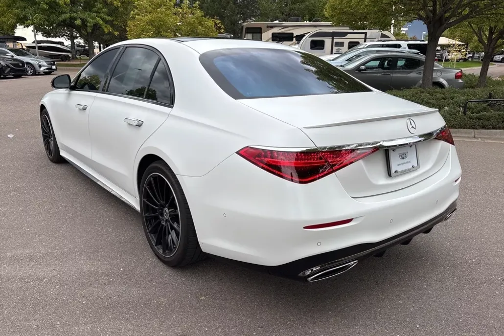 2024 Mercedes Benz S 580 4MATIC photo 1