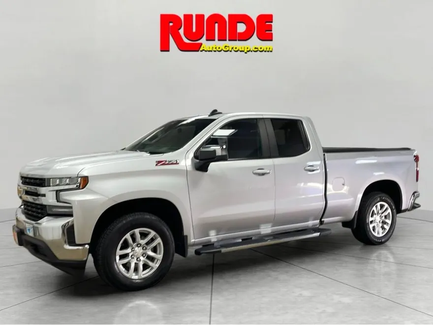 2019 Chevrolet Silverado 1500 LT photo 1