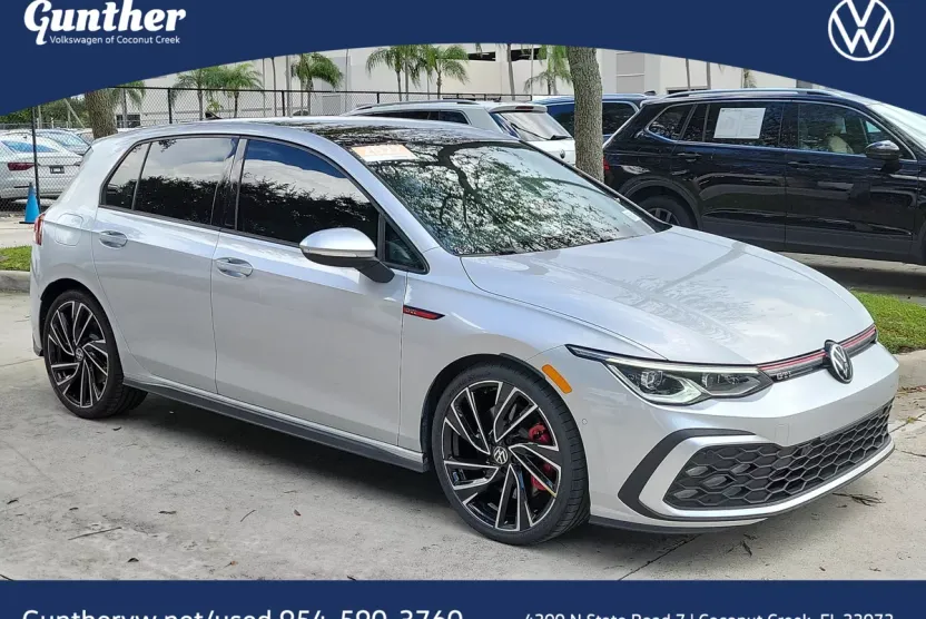 2022 Volkswagen Golf GTI Autobahn photo 1