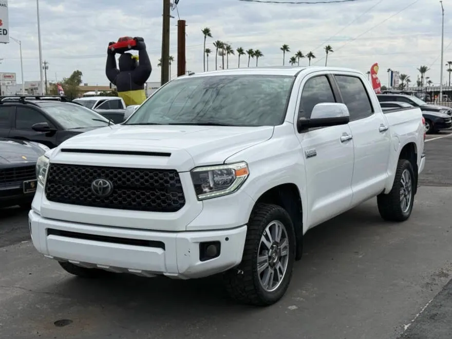 2019 Toyota Tundra Platinum Grade photo 1