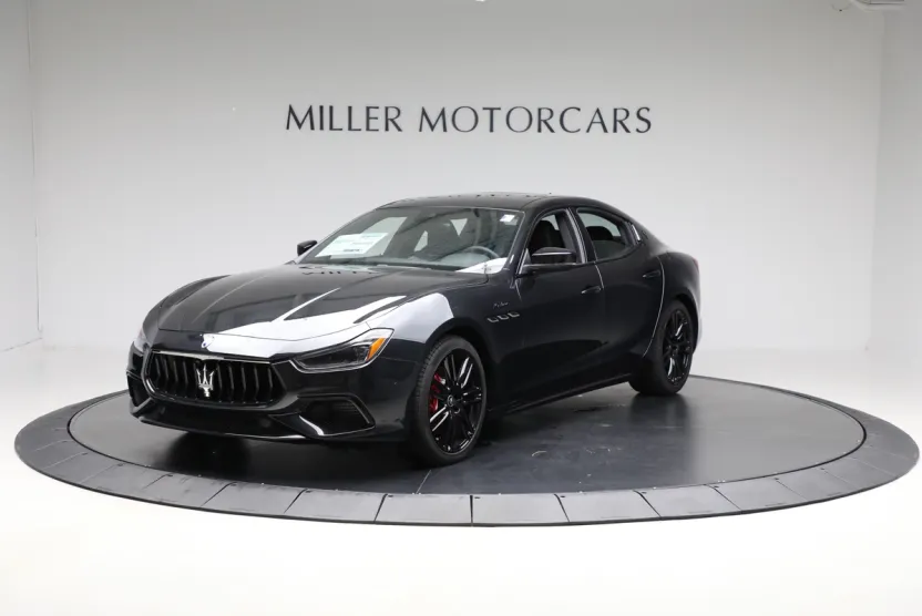 2024 Maserati Ghibli Modena Q4 photo 1