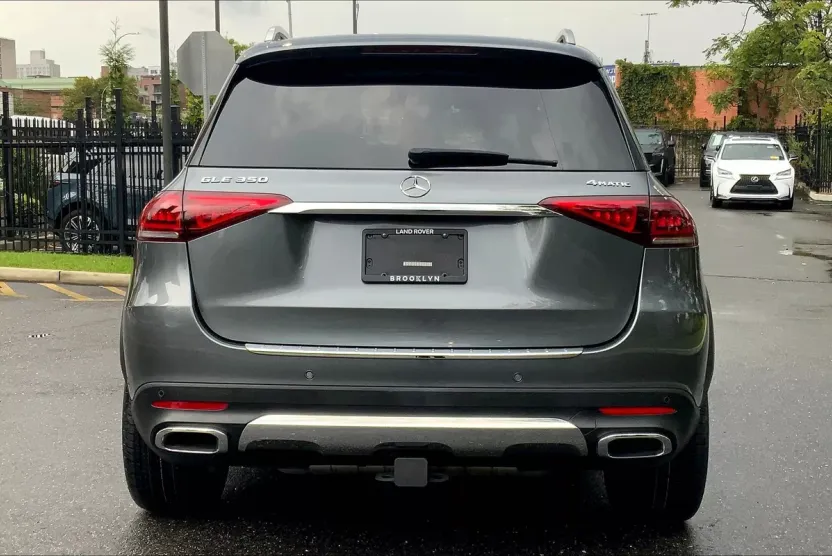 2023 Mercedes Benz GLE 350 4MATIC photo 1