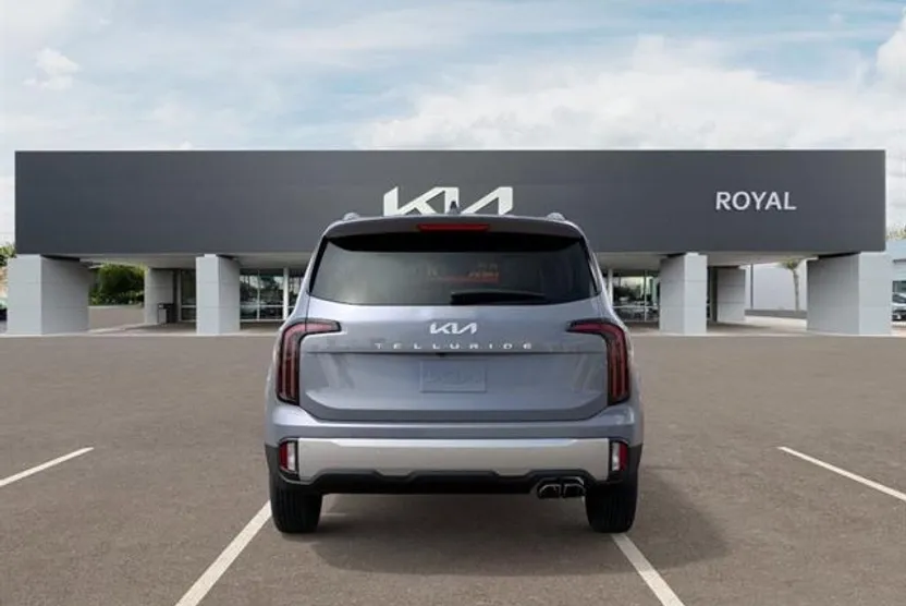2025 Kia Telluride EX photo 1