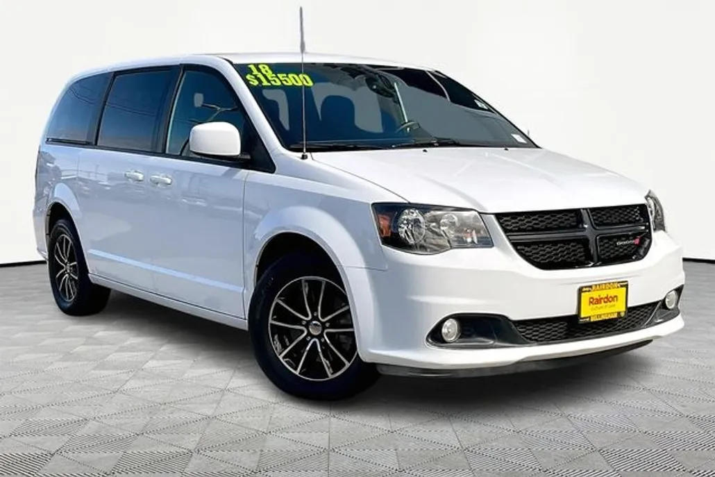 2018 Dodge Grand Caravan SE photo 1