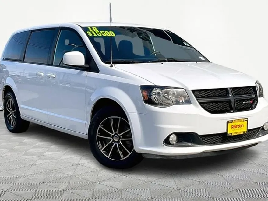 2018 Dodge Grand Caravan SE photo 1