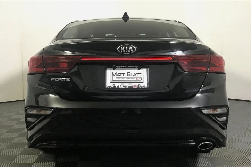 2020 Kia Forte LXS photo 1