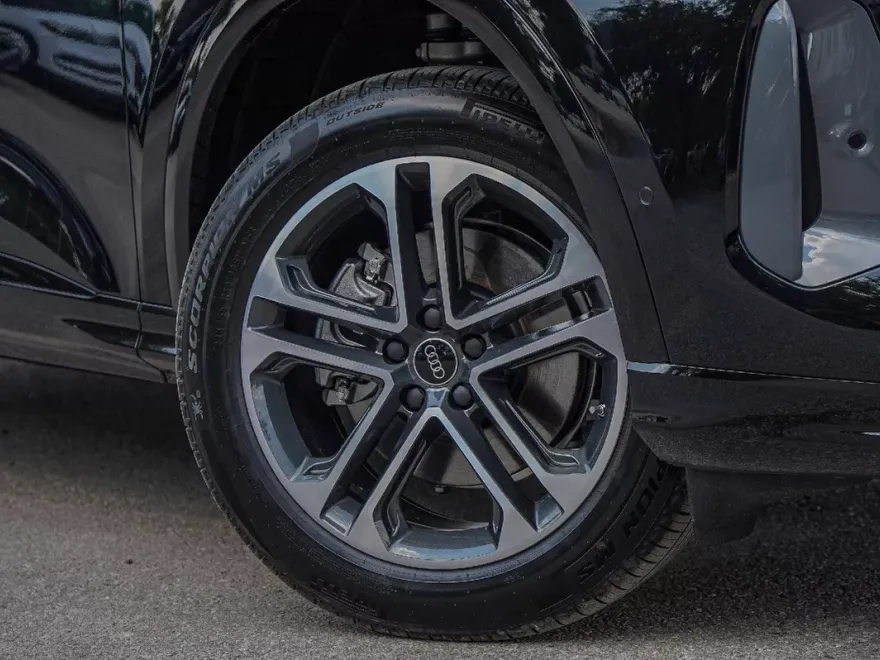 2025 Audi Q5 2.0T Premium photo 1
