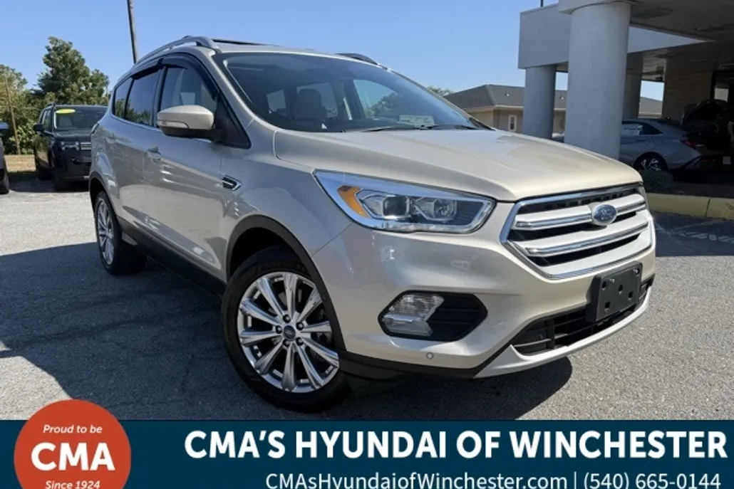 2018 Ford Escape Titanium photo 1