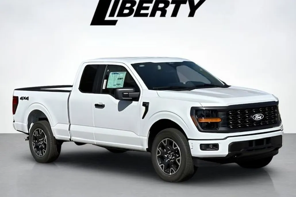 2025 Ford F-150 STX photo 1