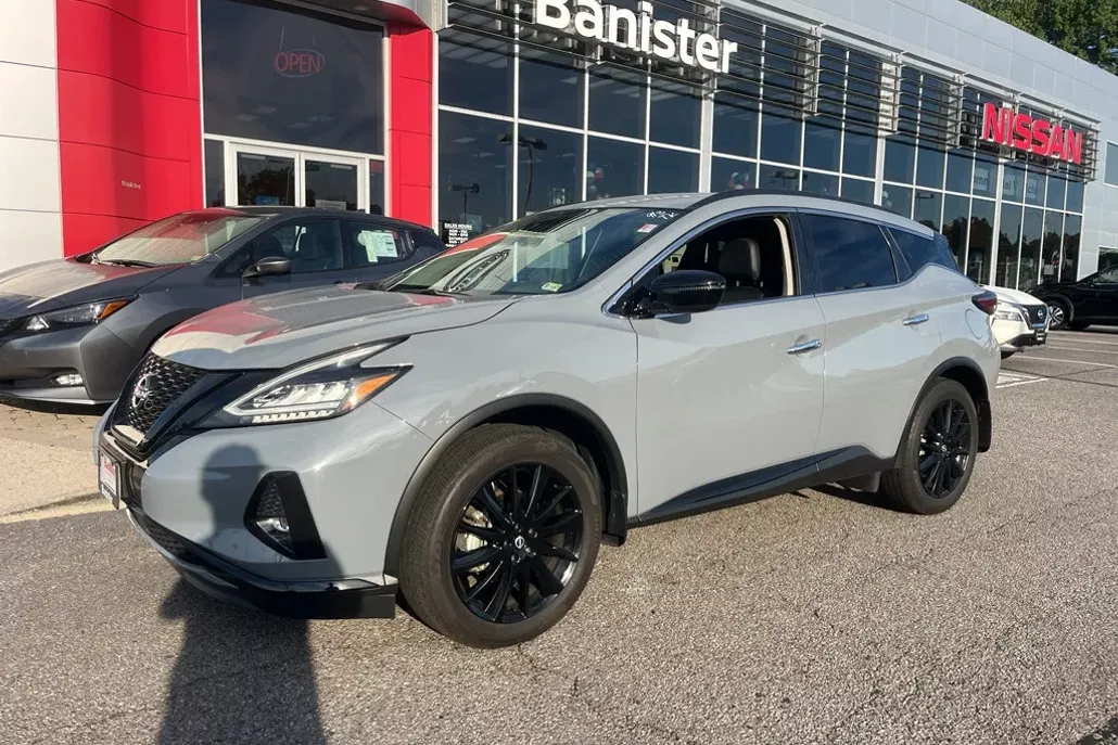 2024 Nissan Murano SV photo 1