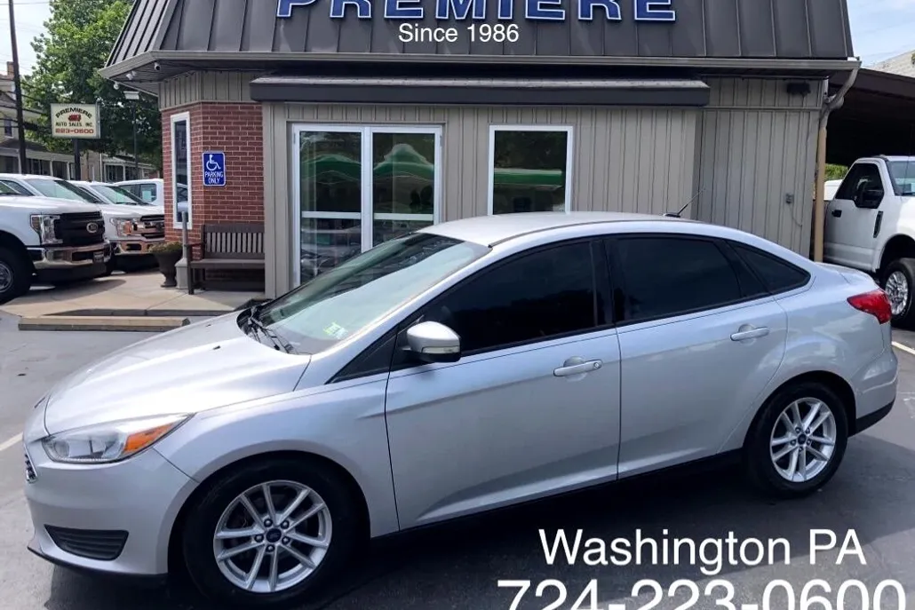 2015 Ford Focus SE photo 1