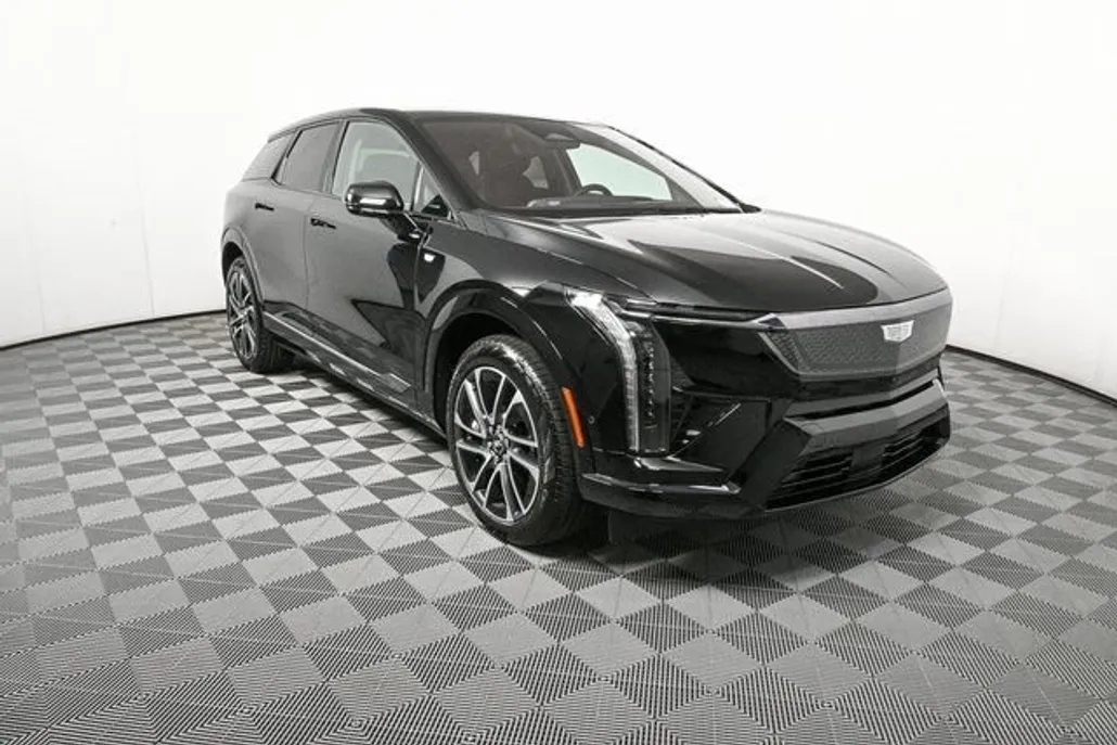 2025 Cadillac Optiq Sport photo 1