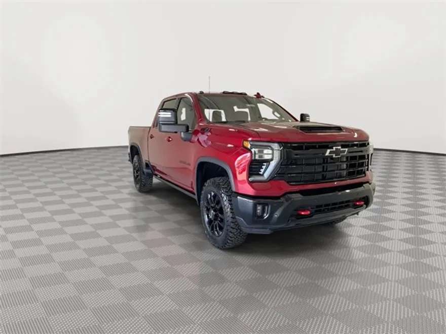2025 Chevrolet Silverado 2500HD LTZ photo 1