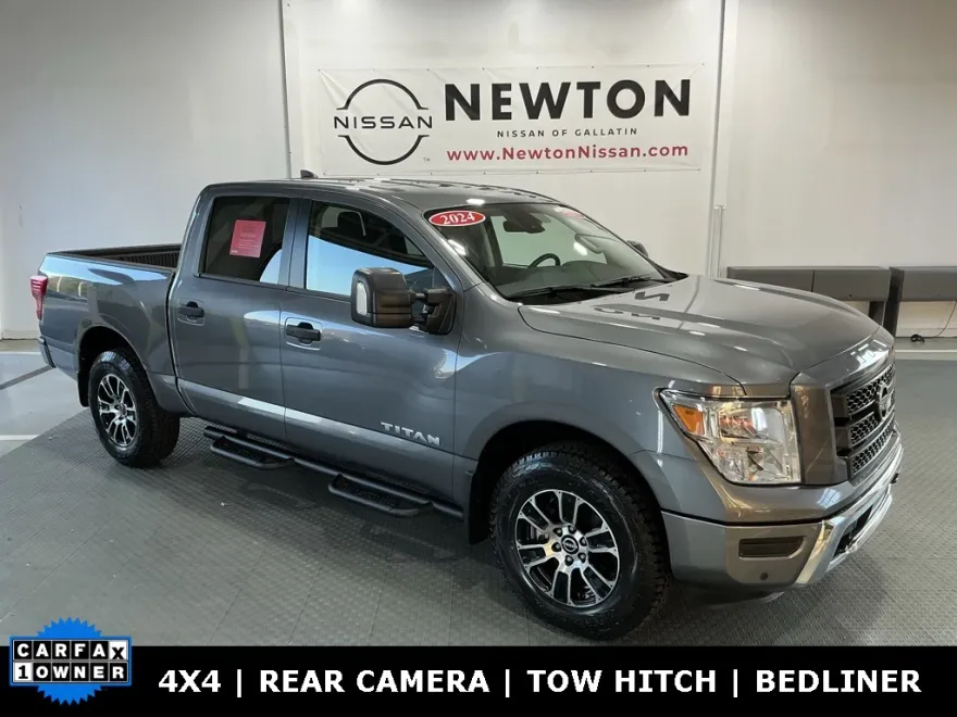 2024 Nissan Titan SV photo 1