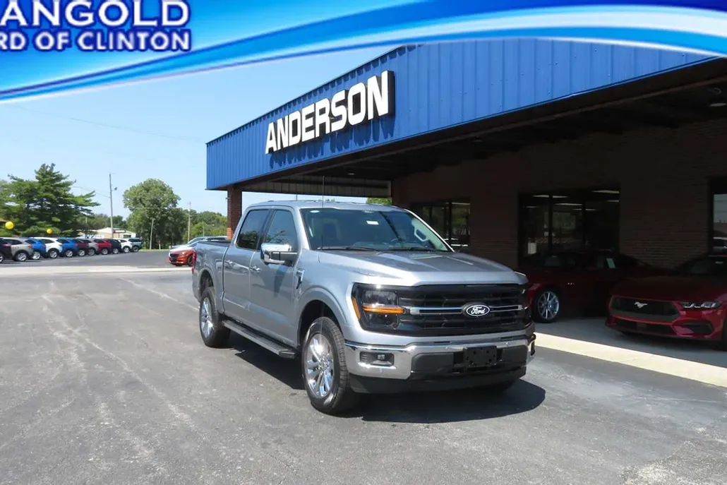2024 Ford F-150 XLT photo 1