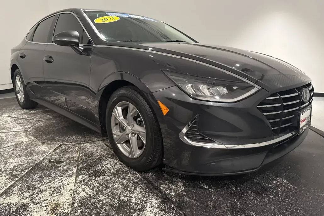 2021 Hyundai Sonata SE photo 1