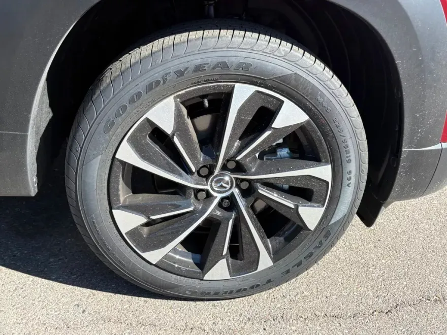 2025 Mazda CX-50 Premium Plus photo 27