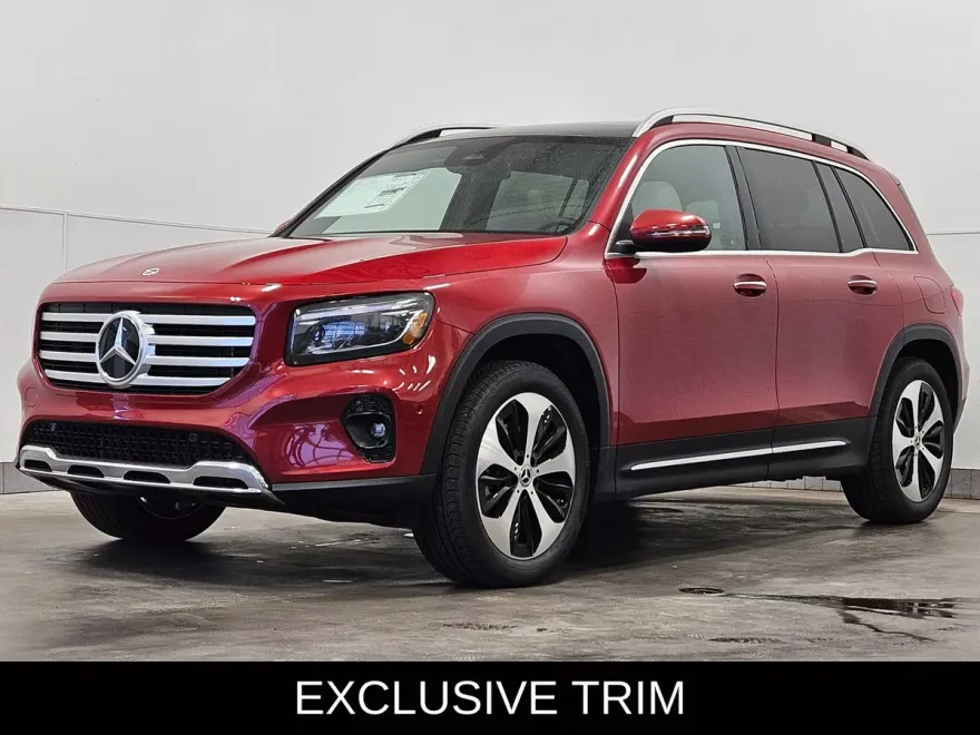 2026 Mercedes Benz GLB 250 4MATIC photo 1