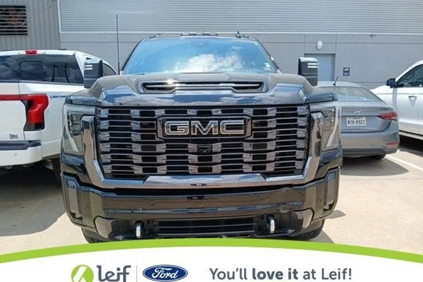2024 Gmc Sierra Denali Ultimate photo 1