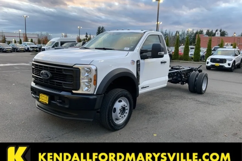 2024 Ford F-450 photo 1