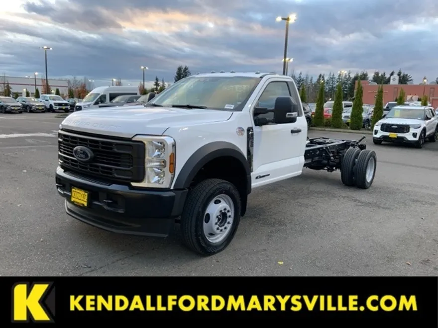 2024 Ford F-450 photo 1