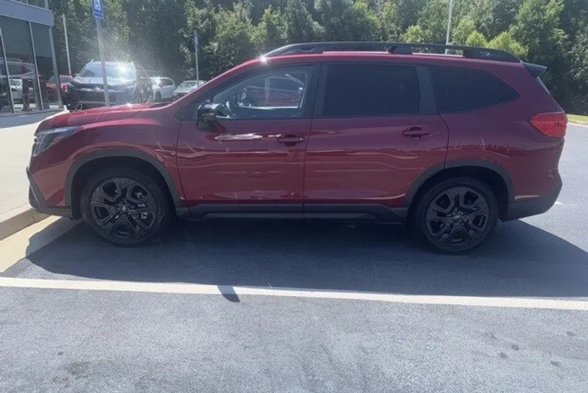 2023 Subaru Ascent Onyx Edition photo 1