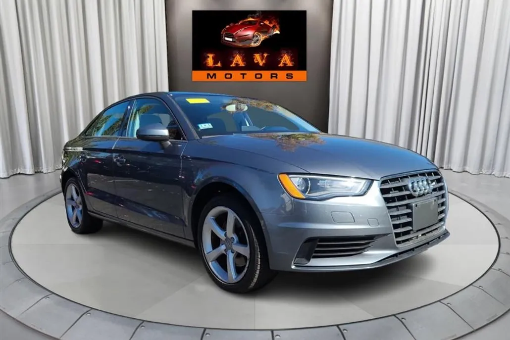 2015 Audi A3 Quattro 2.0T Premium photo 1