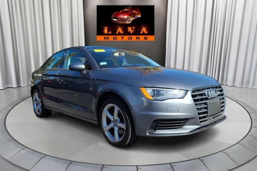 2015 Audi A3 Quattro 2.0T Premium photo 1