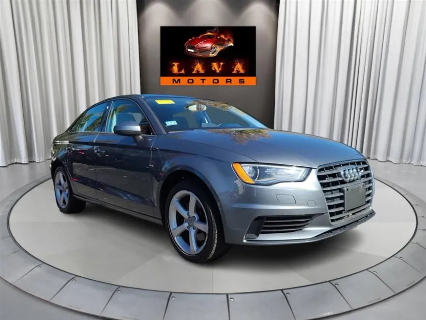 2015 Audi A3 Quattro 2.0T Premium photo 1