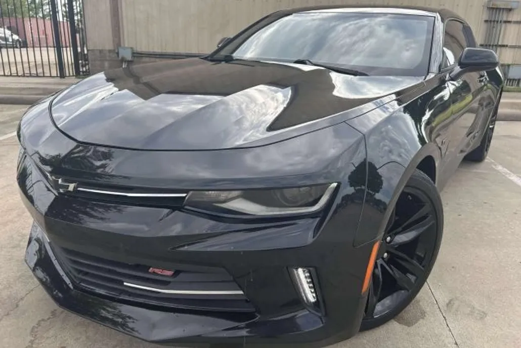 2016 Chevrolet Camaro Coupe photo 1
