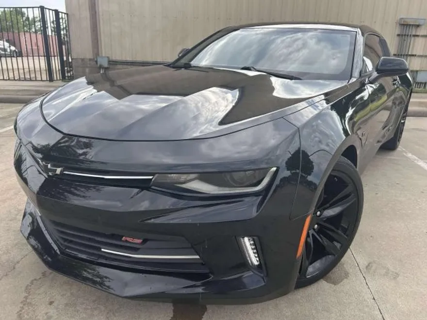2016 Chevrolet Camaro Coupe photo 1
