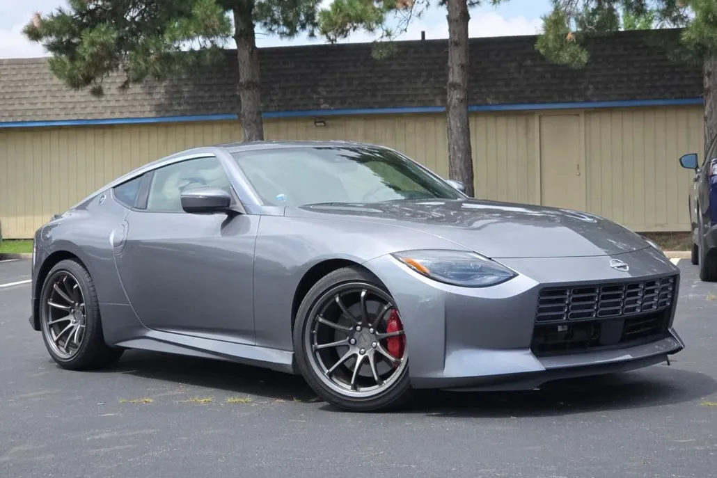 2024 Nissan Z Performance photo 1