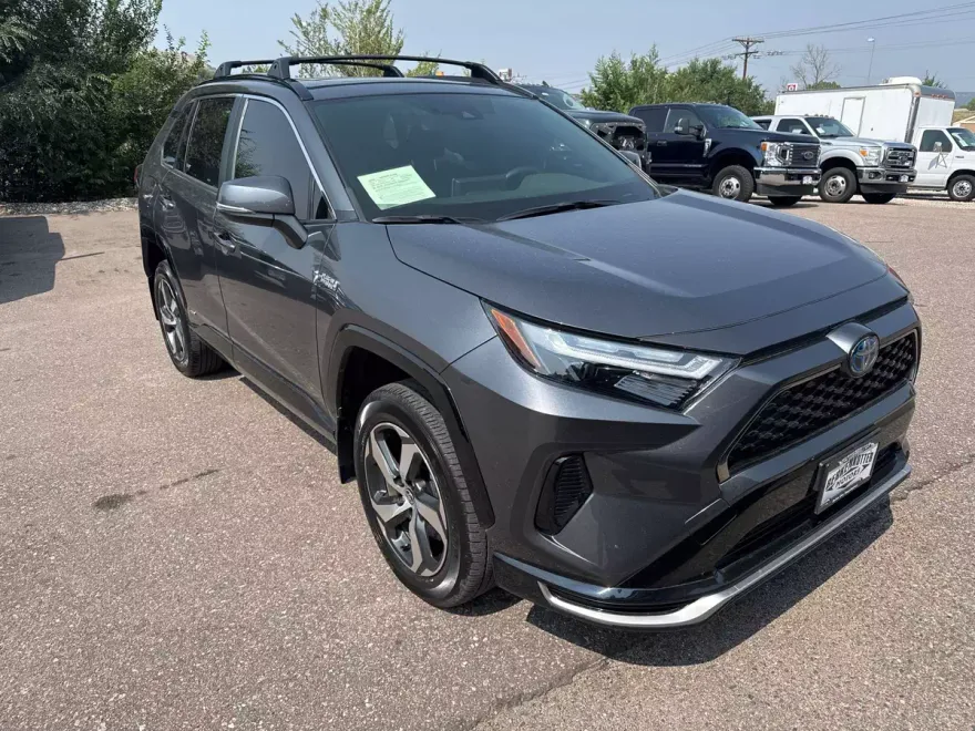 2023 Toyota RAV4 Prime SE photo 1