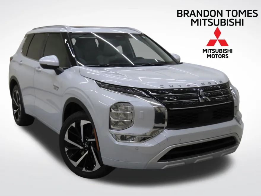 2025 Mitsubishi Outlander PHEV SEL photo 1