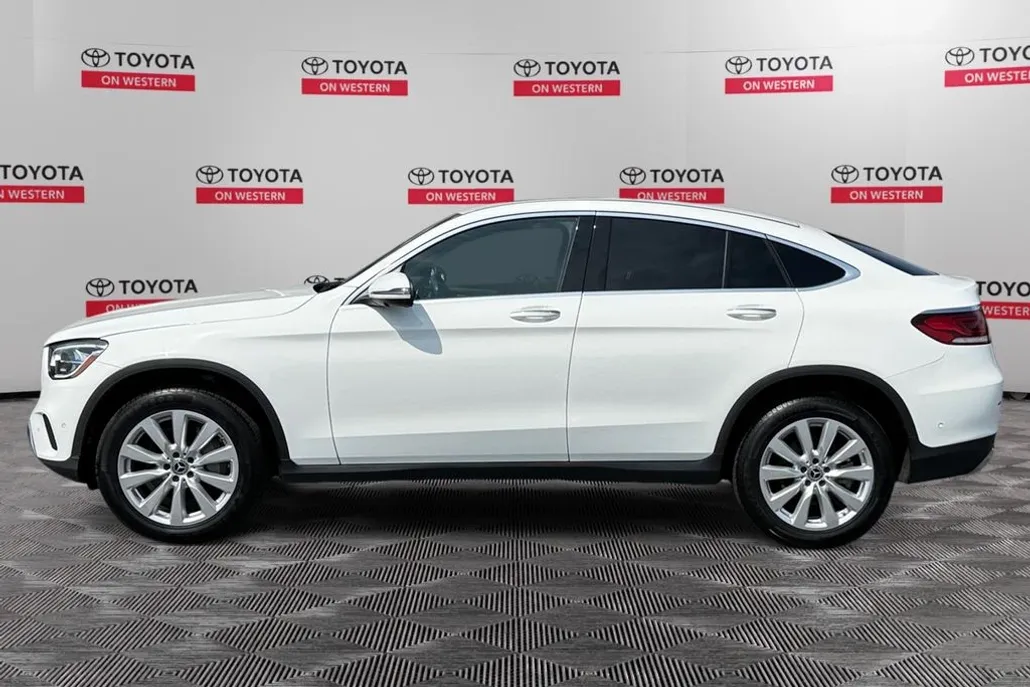 2021 Mercedes Benz GLC 300 Coupe photo 1