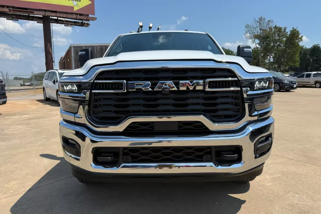 2026 Ram 2500 Tradesman photo 1