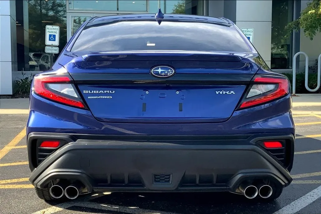 2022 Subaru WRX Premium photo 1
