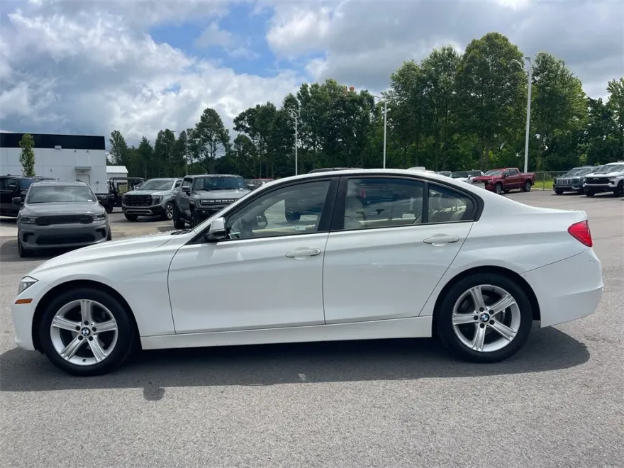 2013 Bmw 328i 3-series photo 1