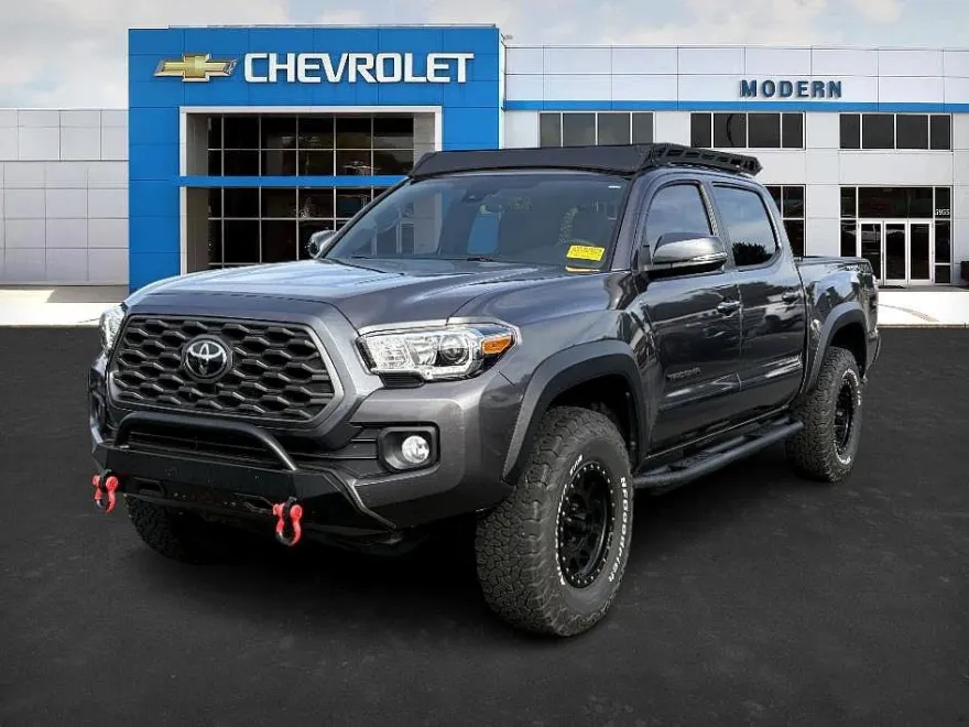 2021 Toyota Tacoma TRD Off-Road photo 1