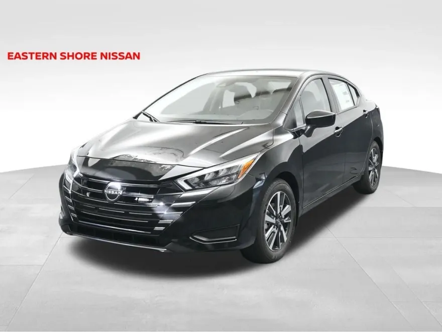 2025 Nissan Versa 1.6 SV photo 1