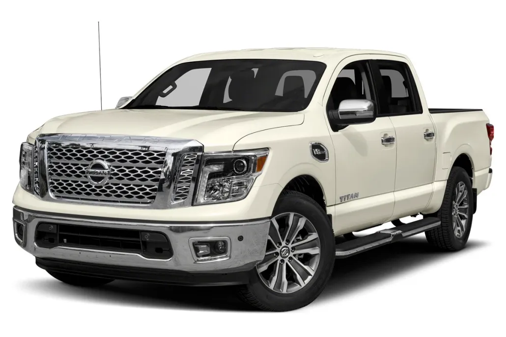 2019 Nissan Titan SL photo 1