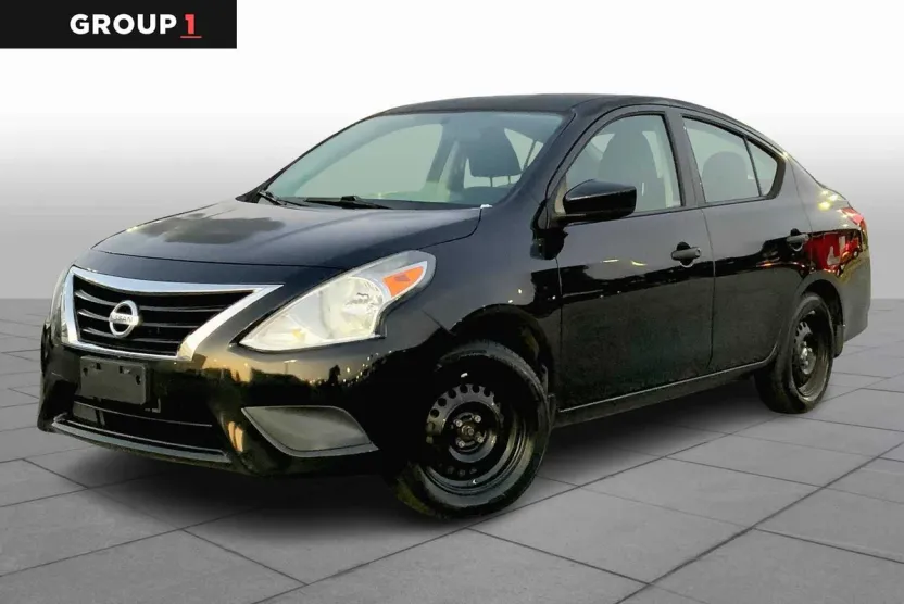 2018 Nissan Versa 1.6 S photo 1