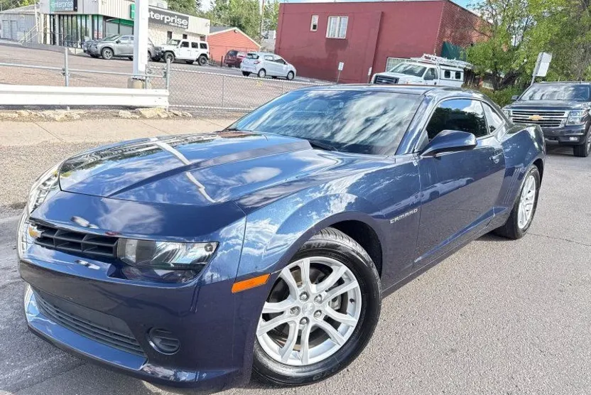 2015 Chevrolet Camaro LS photo 1