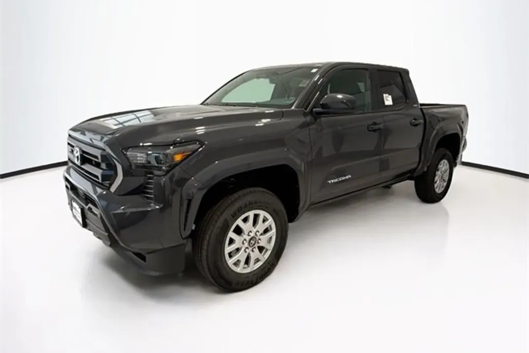 2025 Toyota Tacoma SR5 4x4 Double Cab photo 1