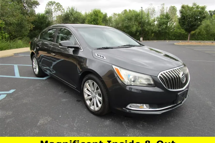 2015 Buick LaCrosse Leather photo 1